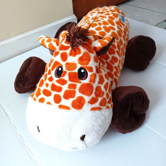 Stuffies The Giraffe Stuffed Animal Pillow with Hidden Pockets - Picture 4 of 10